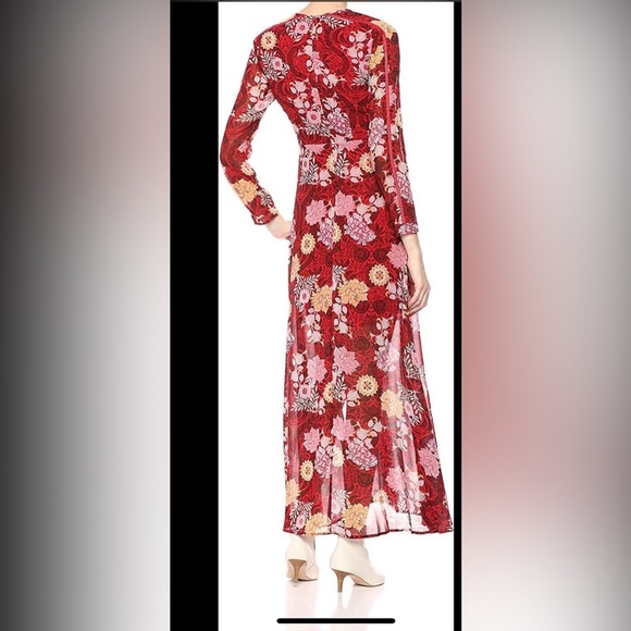 Guess Floral Long Sleeve Maxi Dress
Size: 6 - Picture 13 of 13